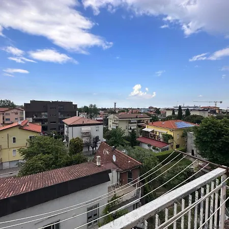 Apartment 246m2 Storico Attico Centro Con Vista - Di Clickaffitti *